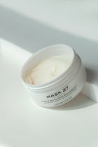 Gua Sha face sculpting protocole - Rich Cream version
